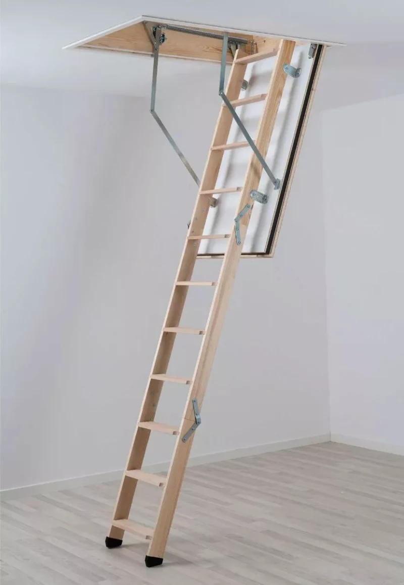 Protupožarni potkrovni poklopac DOLLE REI 45, dizajniran za zaštitu od požara i sigurnost prostora.