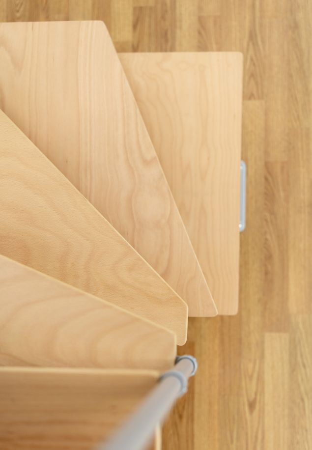 Zakretni koraci stepenica DALLAS – pogled odozgo pogled odozgo na kutni segment stepenica DALLAS s trokutastim gazištima