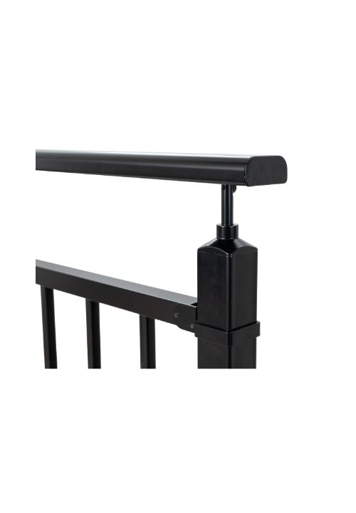 detal ograde ACADIA – gornji rukohvat i stup u elegantnoj crnoj obradi, koji naglašavaju čvrstoću i moderan stil konstrukcije. detal ograde ACADIA – gornji rukohvat i stup u elegantnoj crnoj obradi, koji naglašavaju čvrstoću i moderan stil konstrukcije.